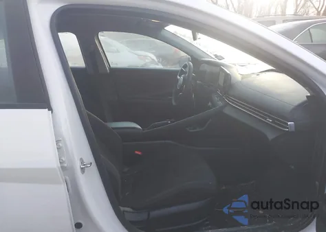 2024 Hyundai Elantra Sel z USA, uszkodzony, nr VIN KMHLM4DG4RU808496